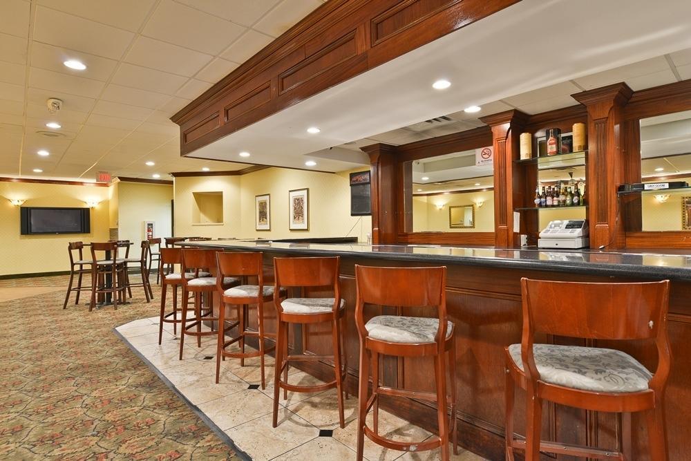 Quality Inn Windsor Mill Экстерьер фото
